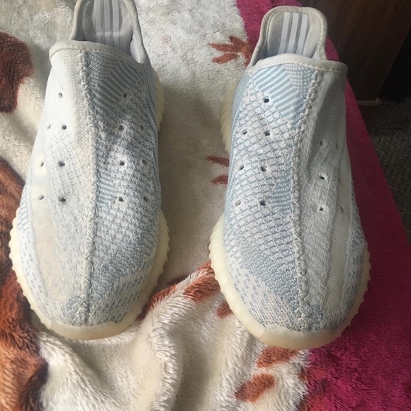 Yeezy cloud whites, $230‼️‼️Steal